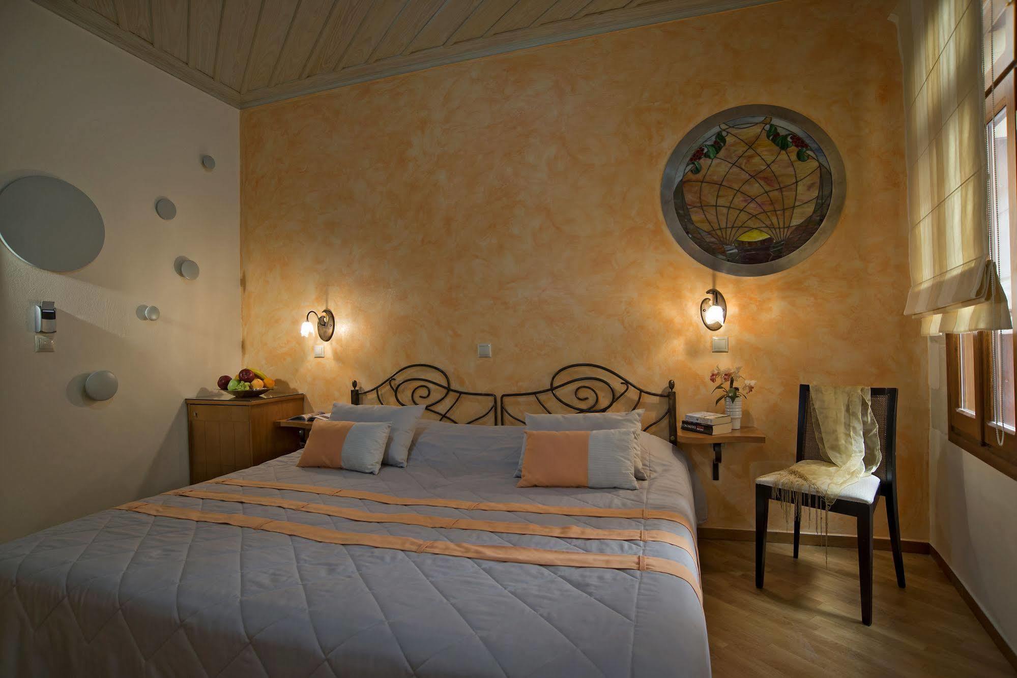 Ionas Boutique Hotel Chania  ภายนอก รูปภาพ